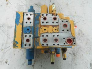 Liebherr Blocco valvole